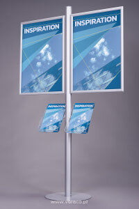 Stojak na plakat i ulotki SPU013 służy prezentacji reklamy oraz dystrybucji ulotek i folderów. 